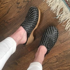 White Mountain Platform Clogs